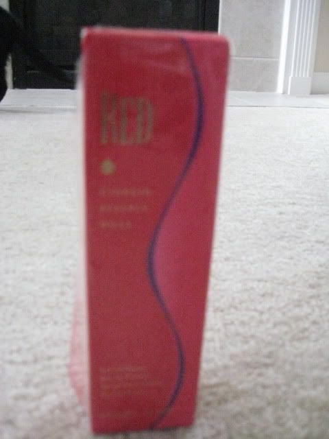 Red perfume