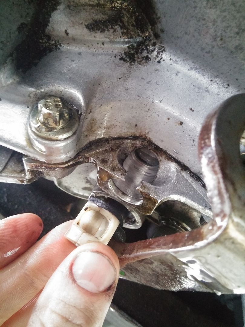 leaking selector seal, gearbox leak fix