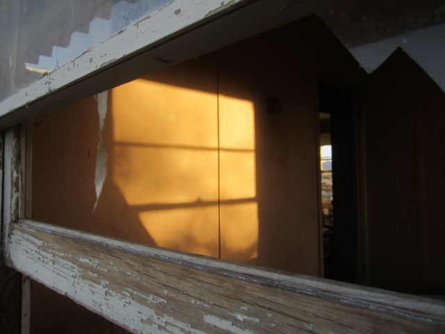 photo IMG_7680shadowhouse_zps2c6f5c0f.jpg