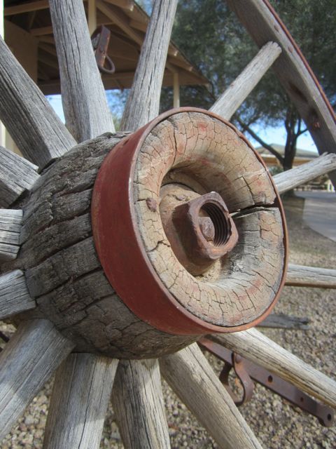 photo wagonwheel_zps19f50ac5.jpg