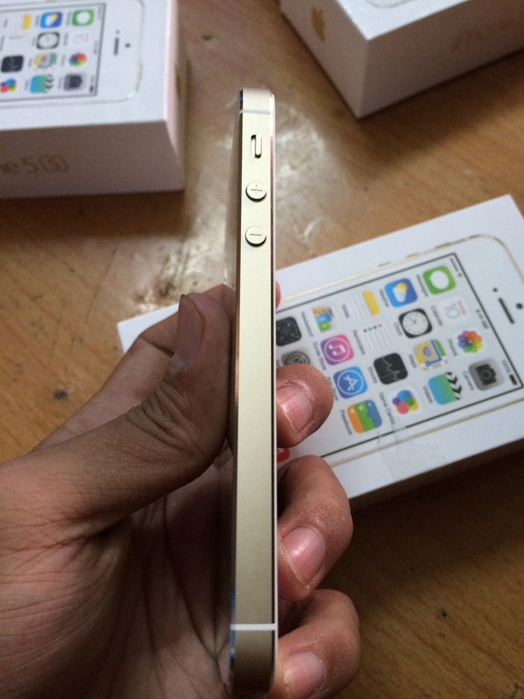 iPhone 5s 16Gb Gold Unlocked mới 100% - 4