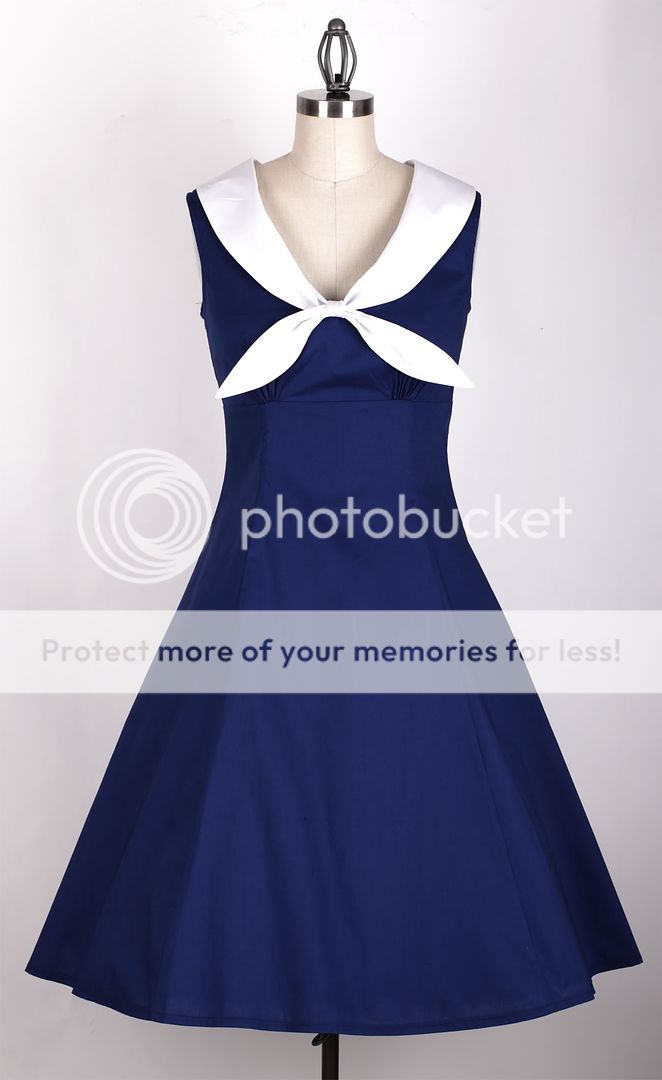 1950 s retro feel the dress is photographed with petticoat underneath 